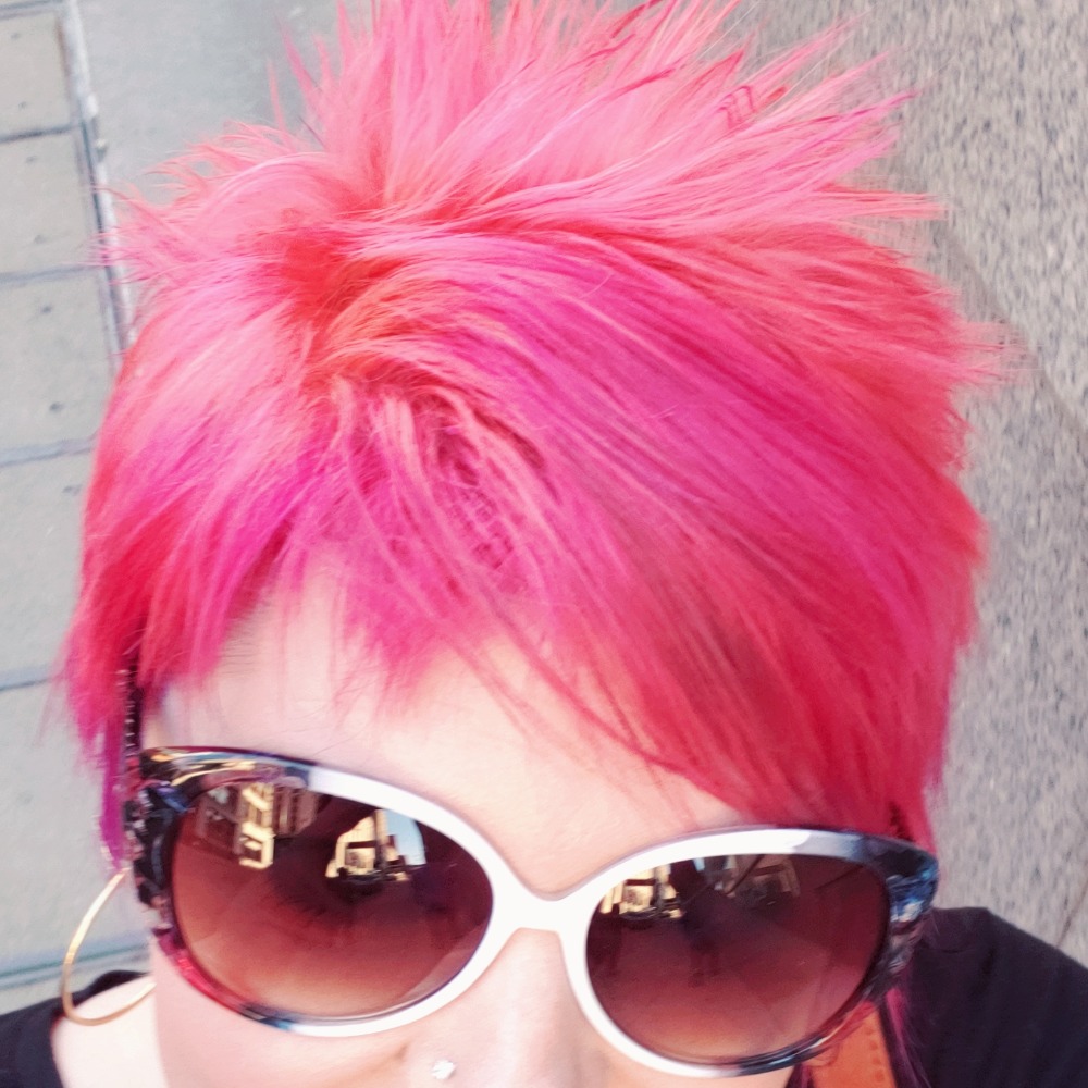 Meet your Posher, Jennifer